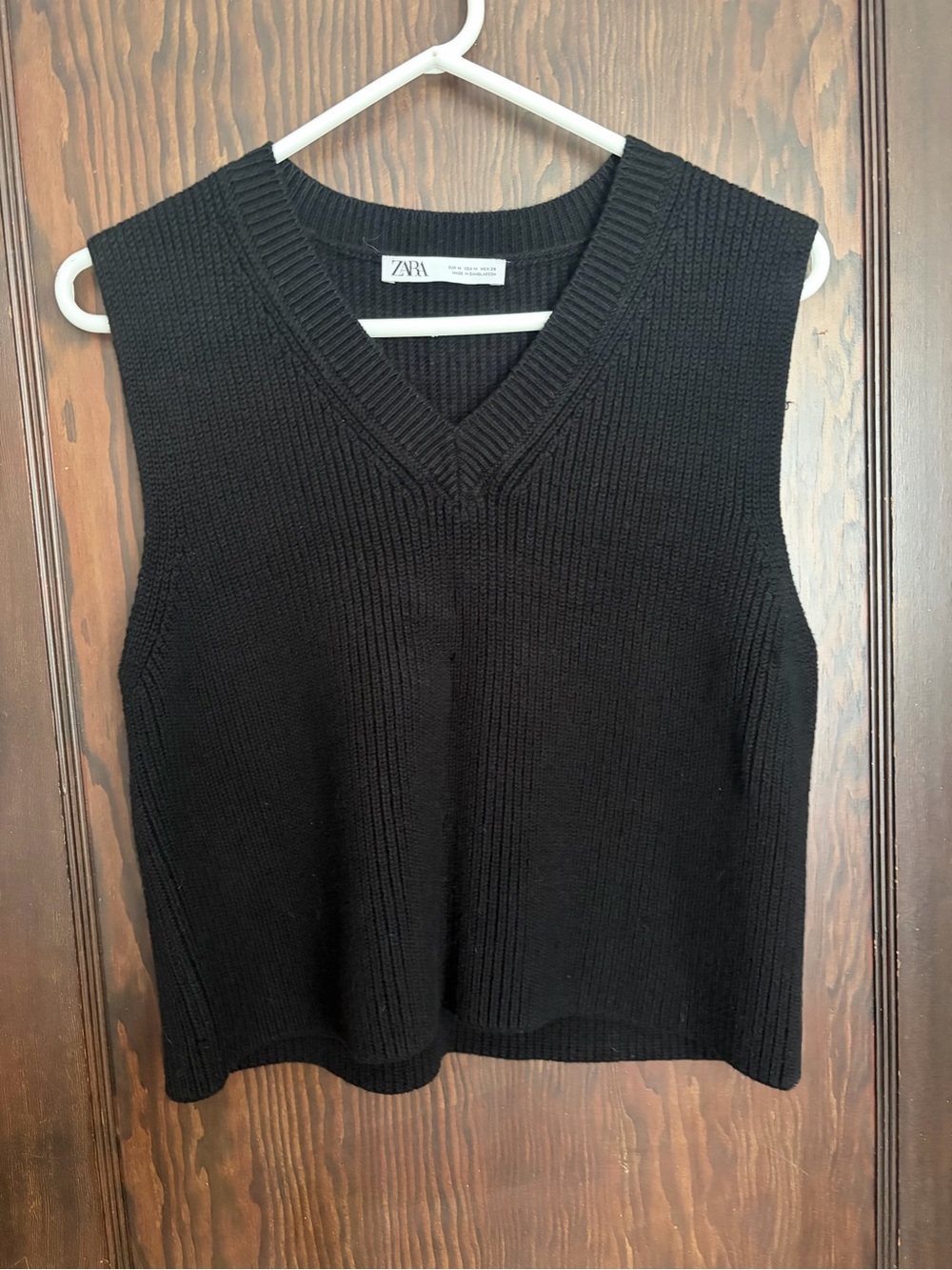 Zara Black V-Neck Knit Sweater Vest